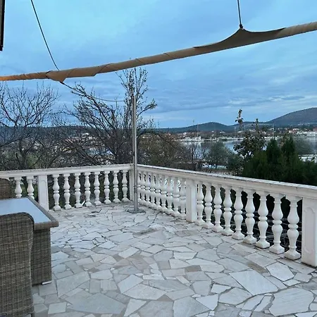 Apartman Nikki Bilice